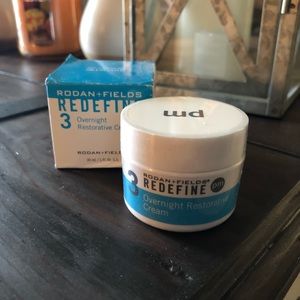Rodan and Fields Overnight Restoration Cream
